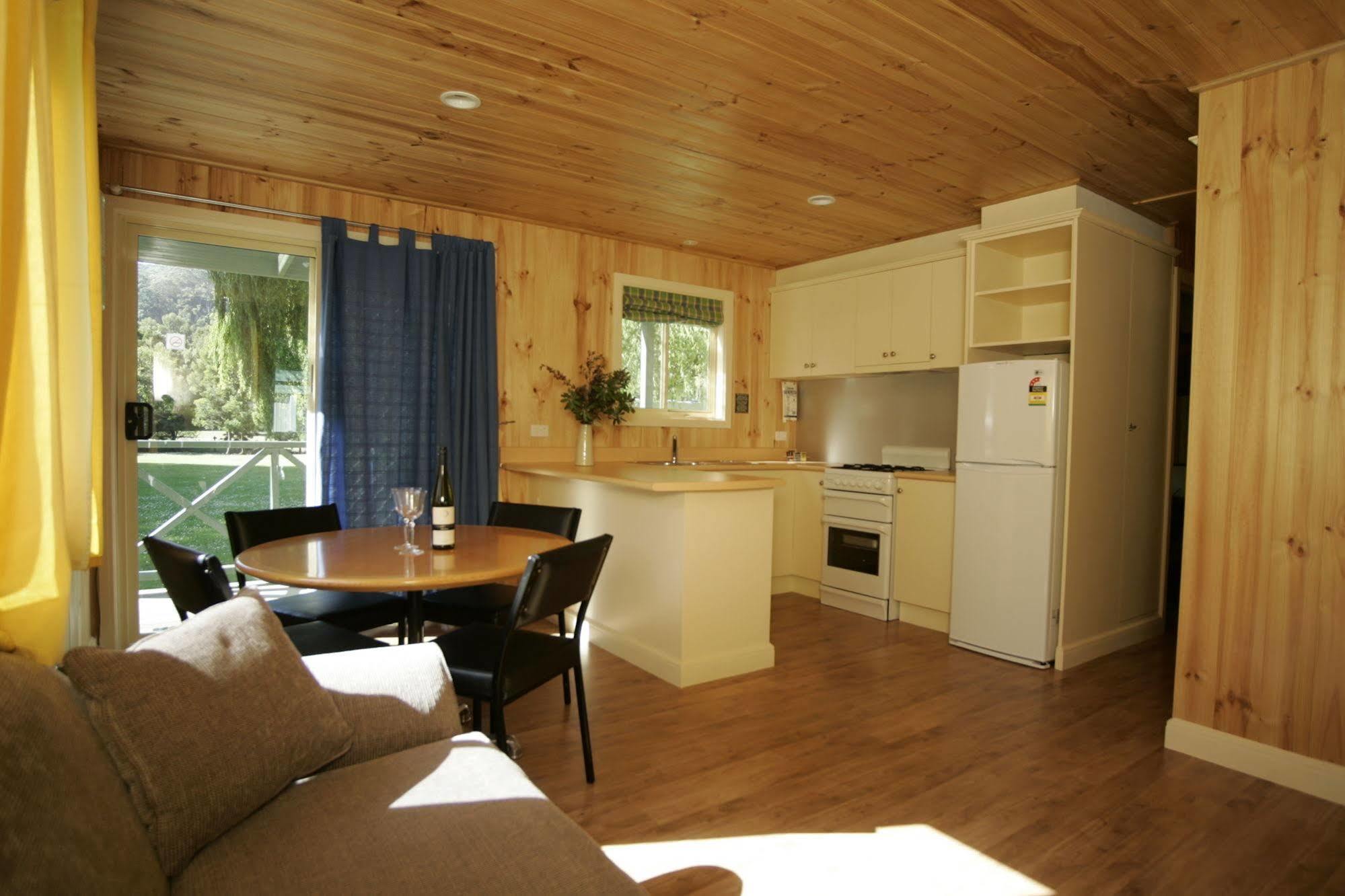 Big4 Wye River Holiday Park ภายนอก รูปภาพ